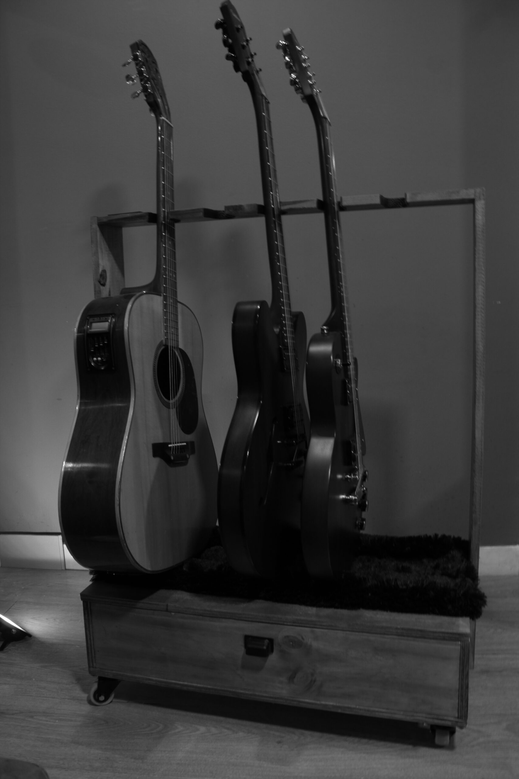 Rack Midas para guitarras 5 puestos